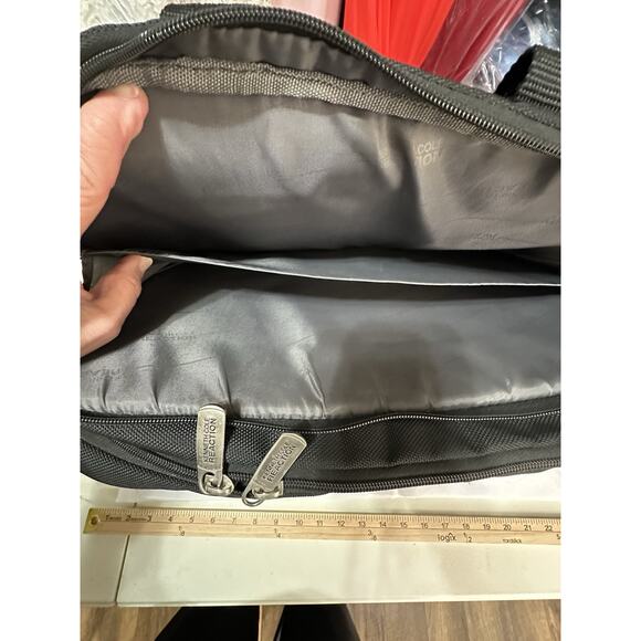 Kenneth Cole REACTION Leather Briefcase/Messenger Bag/Laptop Case Mens Carry On - Picture 5 of 16